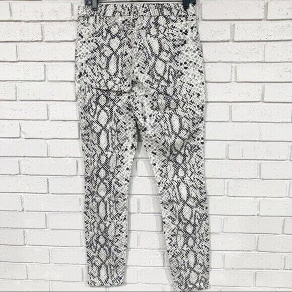 Good American Good Waist Skinny Jeans - Size 16 - Picture 7 of 11